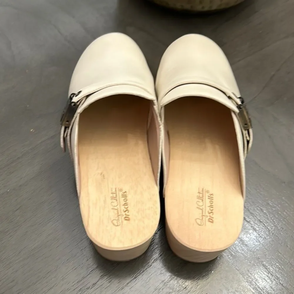 Dr. Scholl's Women's Original Clog Mule in Ivory Leather - Picture 8 of 10